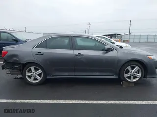 2014 Toyota Camry L with VIN 4T1BF1FK4EU372166, listed as a IAAI auction lot 41228217 with 159,187 mi miles. Bid and sale history available at carsss.com. Image 14.