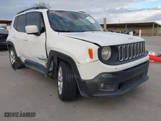 2015 Jeep Renegade Latitude with VIN ZACCJABT9FPB99964, listed as a IAAI auction lot 41250730 with 117,251 mi miles. Bid and sale history available at carsss.com. Image 1.