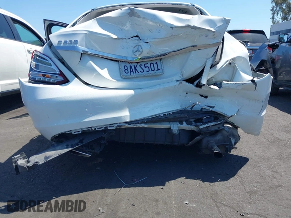 2017 Mercedes-Benz C 300 with VIN 55SWF4JB2HU205606, listed as a IAAI auction lot 42204344 with 88,162 mi miles and . Bid and sale history available at DreamBid. Image 17.