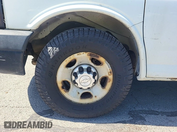 2015 Chevrolet Express Cargo with VIN 1GCWGFCF2F1163079, listed as a IAAI auction lot 42832363 with 183,774 mi miles and . Bid and sale history available at DreamBid. Image 5.