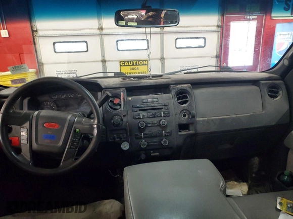 2014 Ford F-150 XL with VIN 1FTFW1EF6EKF29413, listed as a IAAI auction lot 42679113 with 158,912 mi miles and . Bid and sale history available at DreamBid. Image 1.