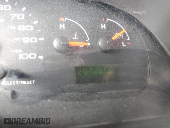 2004 Ford Econoline Cargo with VIN 1FTRE14W94HA79656, listed as a Copart auction lot 75132854 with 202,889 mi miles and Salvage Title. Bid and sale history available at carsss.com. Image 9.