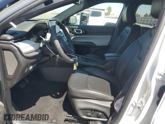 2025 Jeep Compass Limited with VIN 3C4NJDCN8ST525816, listed as a Copart auction lot 62394535 with 20,865 mi miles and Clean title. Bid and sale history available at DreamBid. Image 7.