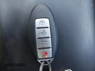 2015 Nissan Sentra SV z VIN 3N1AB7APXFY317353, wystawiony jako IAAI lot #42451545 z przebiegiem 159 530 mil mil oraz . Historia ofert i sprzedaży dostępna na DreamBid. Obrazek 11.