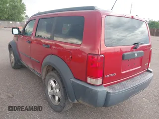 2007 Dodge Nitro SXT with VIN 1D8GU28K47W643514, listed as a IAAI auction lot 42701837 with 190,343 mi miles and . Bid and sale history available at DreamBid. Image 3.