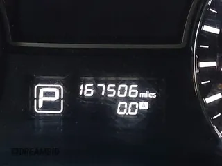 2014 Nissan Pathfinder SV with VIN 5N1AR2MN2EC615825, listed as a IAAI auction lot 41920321 with 167,506 mi miles. Bid and sale history available at carsss.com. Image 16.