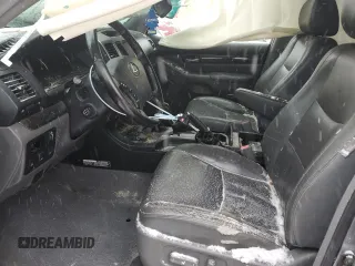 2006 Lexus GX 470 z VIN JTJBT20X460106465, wystawiony jako Copart lot #45705925 z przebiegiem 178 029 mil mil oraz Szkoda całkowita • Salvage title. Historia ofert i sprzedaży dostępna na DreamBid. Obrazek 7.