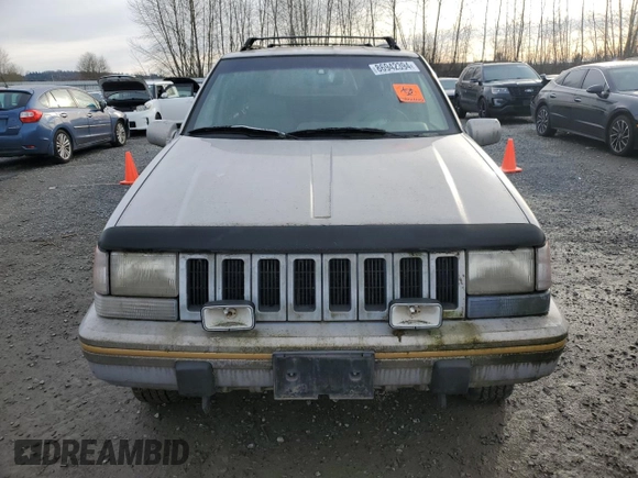 1994 Jeep Grand Cherokee Limited with VIN 1J4GZ78Y7RC224640, listed as a Copart auction lot 86942394 with 174,264 mi miles and Clean Title. Bid and sale history available at carsss.com. Image 5.