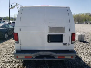 2000 Ford Econoline Cargo z VIN 1FTSE34F8YHA84494, wystawiony jako Copart lot #53182035 z przebiegiem 119 730 mil mil oraz Nie do naprawy • Non repairable. Historia ofert i sprzedaży dostępna na DreamBid. Obrazek 6.