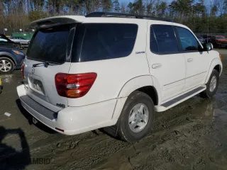 2002 Toyota Sequoia Limited with VIN 5TDZT38A02S061636, listed as a Copart auction lot 43022645 with 291,214 mi miles and Salvage Title. Bid and sale history available at carsss.com. Image 3.