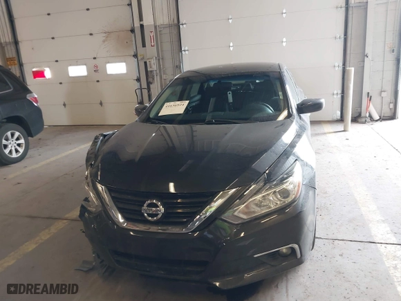 2018 Nissan Altima 2.5 SV with VIN 1N4AL3AP4JC235970, listed as a IAAI auction lot 41636924 with 78,585 mi miles. Bid and sale history available at carsss.com. Image 12.