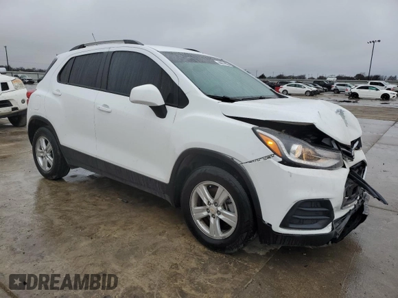 2021 Chevrolet Trax LT with VIN KL7CJLSB8MB343558, listed as a Copart auction lot 44611825 with 39,896 mi miles and Salvage Title. Bid and sale history available at DreamBid. Image 4.