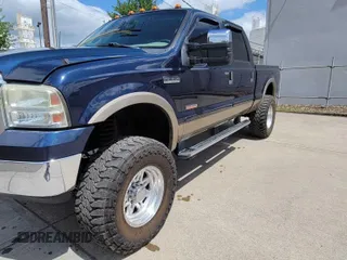 2005 Ford F-250 XL с VIN 1FTSW21P55EC70561, выставлен на аукционе Copart как лот 58500605 с пробегом 122 723 миль миль и На запчасти • Non repairable. История ставок и продаж доступна на DreamBid. Изображение 2.