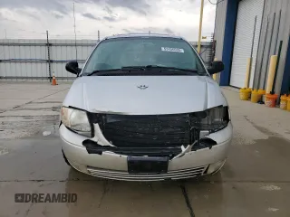 2002 Chrysler Town & Country Limited with VIN 2C8GP64L32R796493, listed as a Copart auction lot 53456035 with 165,219 mi miles and Salvage Title. Bid and sale history available at DreamBid. Image 5.