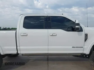 2019 Ford F-250 XL z VIN 1FT7W2BT8KEC07418, wystawiony jako IAAI lot #42261333 z przebiegiem 99 816 mil mil oraz . Historia ofert i sprzedaży dostępna na DreamBid. Obrazek 13.