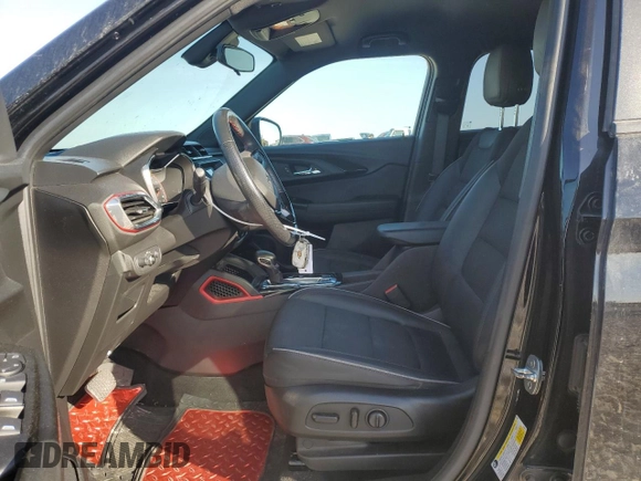 2022 Chevrolet TrailBlazer RS with VIN KL79MTSL7NB035695, listed as a Copart auction lot 49976425 with 83,923 mi miles and Salvage Title. Bid and sale history available at DreamBid. Image 7.