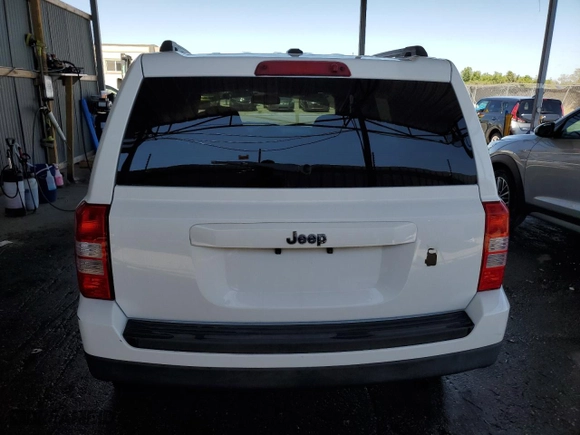 2016 Jeep Patriot Sport with VIN 1C4NJPBA0GD744170, listed as a Copart auction lot 49073215 with 126,796 mi miles and Clean Title. Bid and sale history available at carsss.com. Image 6.