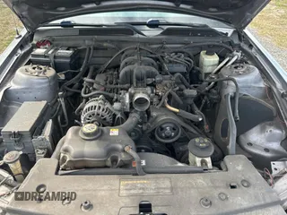 2007 Ford Mustang Deluxe with VIN 1ZVFT80N975342231, listed as a Copart auction lot 44405705 with 175,676 mi miles and Clean Title. Bid and sale history available at carsss.com. Image 7.