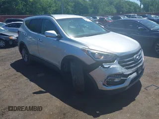 2017 Hyundai Santa Fe 2.4L с VIN 5XYZUDLB5HG382760, выставлен на аукционе IAAI как лот 42267526 с пробегом 95 353 миль миль и . История ставок и продаж доступна на DreamBid. Изображение 1.