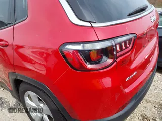 2021 Jeep Compass Latitude with VIN 3C4NJDBB4MT534538, listed as a IAAI auction lot 41817234 with 35,107 mi miles and . Bid and sale history available at DreamBid. Image 20.
