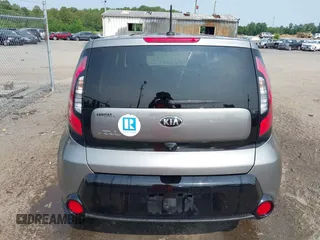 2016 Kia Soul + z VIN KNDJP3A57G7312166, wystawiony jako IAAI lot #42423704 z przebiegiem 106 619 mil mil oraz . Historia ofert i sprzedaży dostępna na DreamBid. Obrazek 16.
