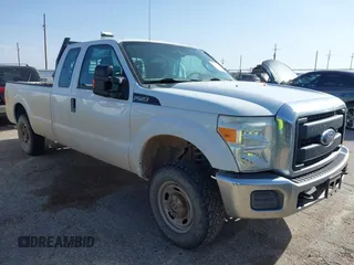 2015 Ford F-250 XLT с VIN 1FT7X2B62FEC35521, выставлен на аукционе IAAI как лот 42062782 с пробегом Не указан миль и . История ставок и продаж доступна на DreamBid. Изображение 1.