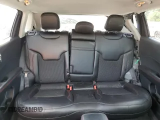 2020 Jeep Compass Trailhawk z VIN 3C4NJDDB4LT106769, wystawiony jako Copart lot #63082475 z przebiegiem 82 390 mil mil oraz Szkoda całkowita • Salvage title. Historia ofert i sprzedaży dostępna na DreamBid. Obrazek 10.