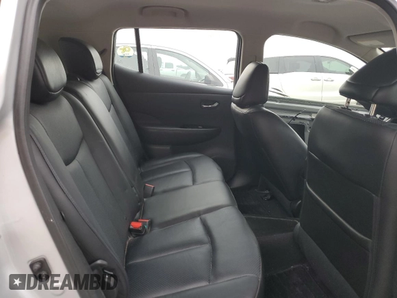 2015 Nissan LEAF SV with VIN 1N4AZ0CP3FC318436, listed as a Copart auction lot 70855893 with 65,101 mi miles. Bid and sale history available at carsss.com. Image 10.