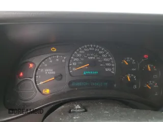 2004 Chevrolet Avalanche LS with VIN 3GNGK22G74G238385, listed as a Copart auction lot 73567174 with 243,413 mi miles and Salvage Title. Bid and sale history available at DreamBid. Image 9.