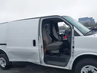 2012 GMC Savana Cargo Van with VIN 1GTW7FCA0C1191818, listed as a IAAI auction lot 41473004 with 184,779 mi miles. Bid and sale history available at carsss.com. Image 13.