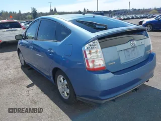 2006 Toyota Prius with VIN JTDKB20UX67538769, listed as a IAAI auction lot 41892771 with 195,643 mi miles. Bid and sale history available at carsss.com. Image 3.