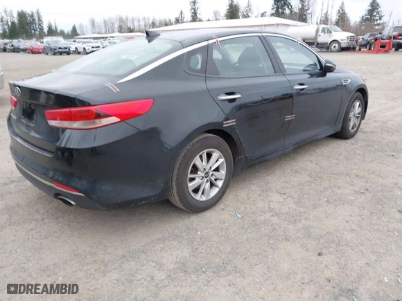 2018 Kia Optima LX with VIN 5XXGT4L39JG239548, listed as a IAAI auction lot 41847827 with 83,292 mi miles. Bid and sale history available at carsss.com. Image 4.