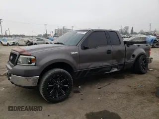 2004 Ford F-150 STX with VIN 1FTRX02W74KC08388, listed as a Copart auction lot 87290524 with 189,003 mi miles and Salvage title. Bid and sale history available at DreamBid. Image 1.