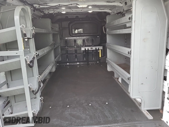 2018 Ford Transit с VIN 1FTYR1YG7JKA30182, выставлен на аукционе IAAI как лот 42774231 с пробегом 103 209 миль миль и . История ставок и продаж доступна на DreamBid. Изображение 55.
