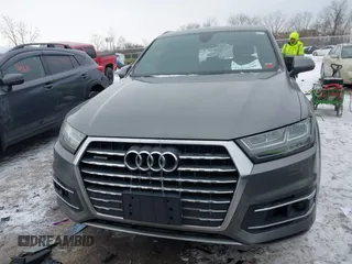 2017 Audi Q7 Premium Plus with VIN WA1LAAF70HD037732, listed as a IAAI auction lot 41399099 with 144,785 mi miles. Bid and sale history available at carsss.com. Image 12.