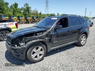 2011 BMW X5 35d z VIN 5UXZW0C58BL662048, wystawiony jako Copart lot #55648975 z przebiegiem 166 291 mil mil oraz Szkoda całkowita • Salvage title. Historia ofert i sprzedaży dostępna na DreamBid. Obrazek 1.