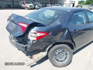 2018 Toyota Corolla L z VIN 2T1BURHE4JC103687, wystawiony jako IAAI lot #41985917 z przebiegiem 135 823 mil mil oraz . Historia ofert i sprzedaży dostępna na DreamBid. Obrazek 6.