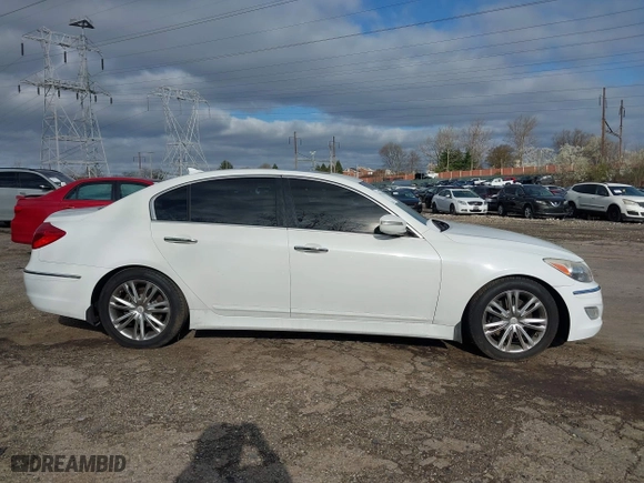 2013 Hyundai Genesis 3.8L with VIN KMHGC4DD1DU237732, listed as a IAAI auction lot 41911514 with 121,266 mi miles. Bid and sale history available at carsss.com. Image 14.