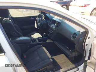 2014 Nissan Maxima S with VIN 1N4AA5AP3EC487524, listed as a IAAI auction lot 42069040 with 178,024 mi miles and . Bid and sale history available at DreamBid. Image 5.