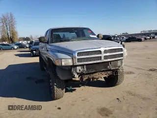 1998 Dodge Ram 2500 with VIN 3B7KF22D8WG102282, listed as a Copart auction lot 42704465 with 266,345 mi miles and Salvage Title. Bid and sale history available at carsss.com. Image 10.