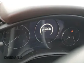 2020 Mazda CX-30 Premium z VIN 3MVDMBEM8LM121954, wystawiony jako Copart lot #51322965 z przebiegiem Nie podano mil oraz Nie do naprawy • Non repairable. Historia ofert i sprzedaży dostępna na DreamBid. Obrazek 9.
