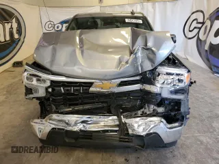2025 Chevrolet Silverado 1500 LT with VIN 1GCPACED8SZ131345, listed as a Copart auction lot 52436255 with 18,932 mi miles and Clean Title. Bid and sale history available at DreamBid. Image 5.