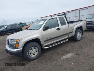 2004 GMC Canyon SLE Z71 with VIN 1GTDT196248107595, listed as a IAAI auction lot 41791475 with 107,172 mi miles. Bid and sale history available at carsss.com. Image 2.