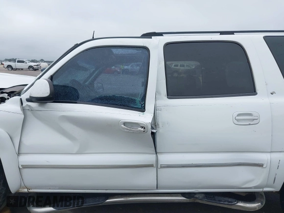 2002 Chevrolet Suburban LS with VIN 3GNEC16Z72G349364, listed as a IAAI auction lot 42423290 with Not provided miles and . Bid and sale history available at DreamBid. Image 15.