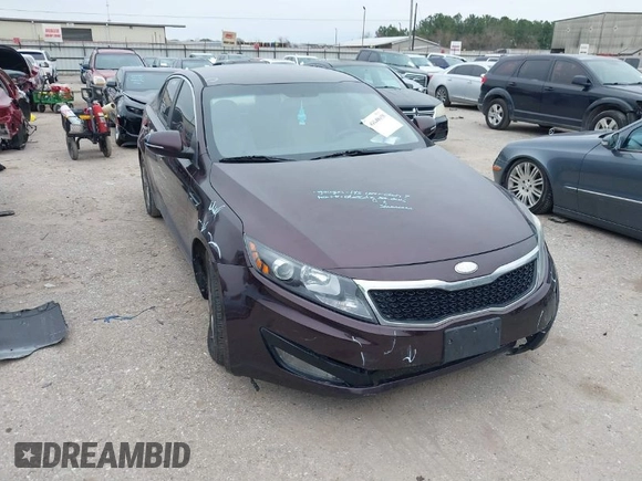 2013 Kia Optima LX with VIN 5XXGM4A77DG203932, listed as a IAAI auction lot 41640139 with 160,295 mi miles. Bid and sale history available at carsss.com. Image 1.