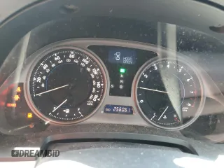 2010 Lexus IS 250 with VIN JTHCF5C28A5039010, listed as a Copart auction lot 62735825 with 256,061 mi miles and Clean title. Bid and sale history available at DreamBid. Image 9.