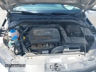 2014 Volkswagen Jetta SE with VIN 3VWD07AJ6EM240396, listed as a IAAI auction lot 42503653 with 146,920 mi miles and . Bid and sale history available at DreamBid. Image 10.