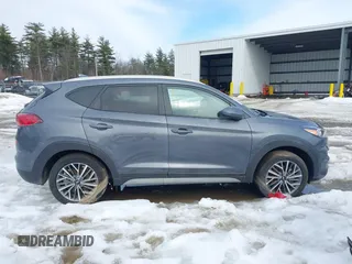 2019 Hyundai Tucson Ultimate with VIN KM8J3CAL1KU899836, listed as a IAAI auction lot 29776928 with 12,055 mi miles. Bid and sale history available at carsss.com. Image 14.