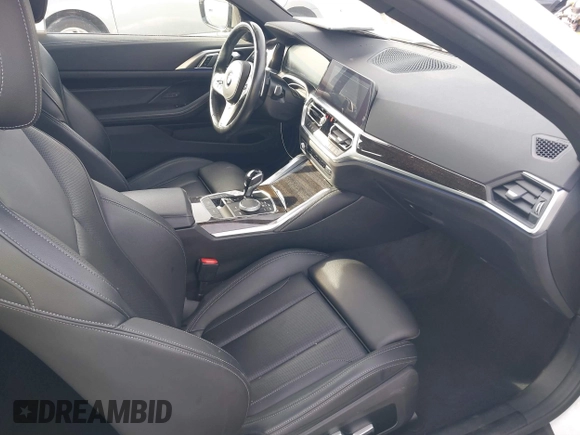 2022 BMW 4 Series M440i with VIN WBA53AT02NCJ20674, listed as a IAAI auction lot 41200398 with 28,235 mi miles and . Bid and sale history available at DreamBid. Image 5.