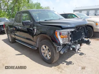 2021 Ford F-150 XL with VIN 1FTFX1E56MFA89186, listed as a IAAI auction lot 42220409 with 95,650 mi miles and . Bid and sale history available at DreamBid. Image 1.
